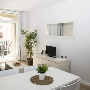 Sant Jordi Sagrada Familia Apartament Barcelona